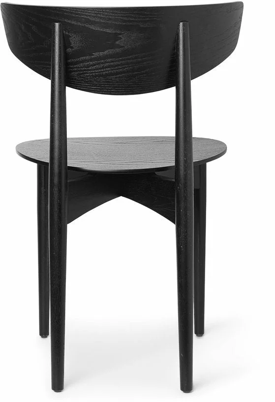 Chaise en bois massif noir Herman - Ferm Living