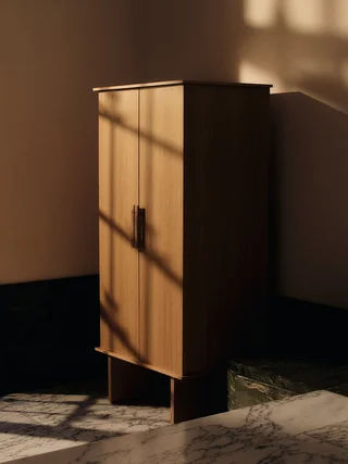 Armoire en placage en chêne 90x61x186cm Stilt - Ferm living