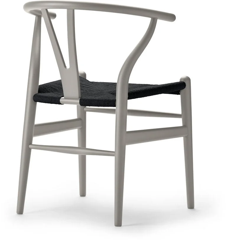 Chaise en hêtre soft silver gray et assise tissée noire 76cm CH24 - Carl Hansen & Søn