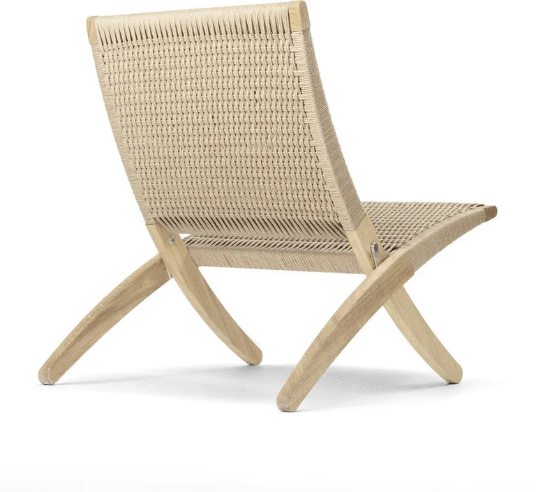 Fauteuil en chêne savonné et assise tressée naturelle 76cm Cuba Chair - Carl Hansen & Søn