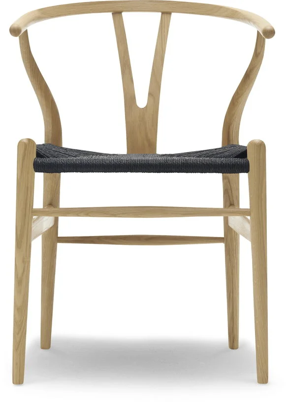Chaise en chêne laqué et assise tissée noire 76cm CH24 - Carl Hansen & Søn